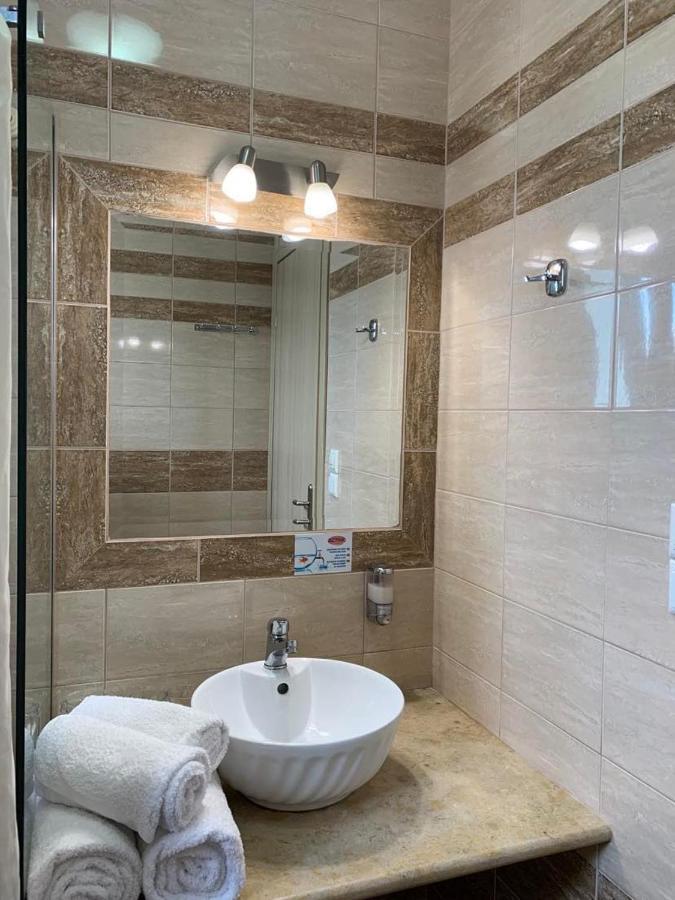 Yolanda Studios Paralia Agias Foteinis Exterior foto